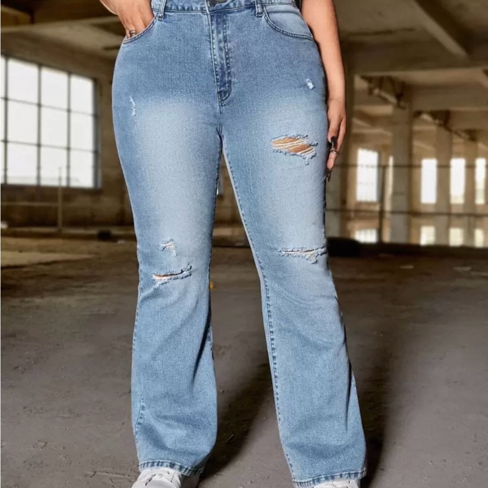 SHEIN Light Wash Distressed Flare Jeans